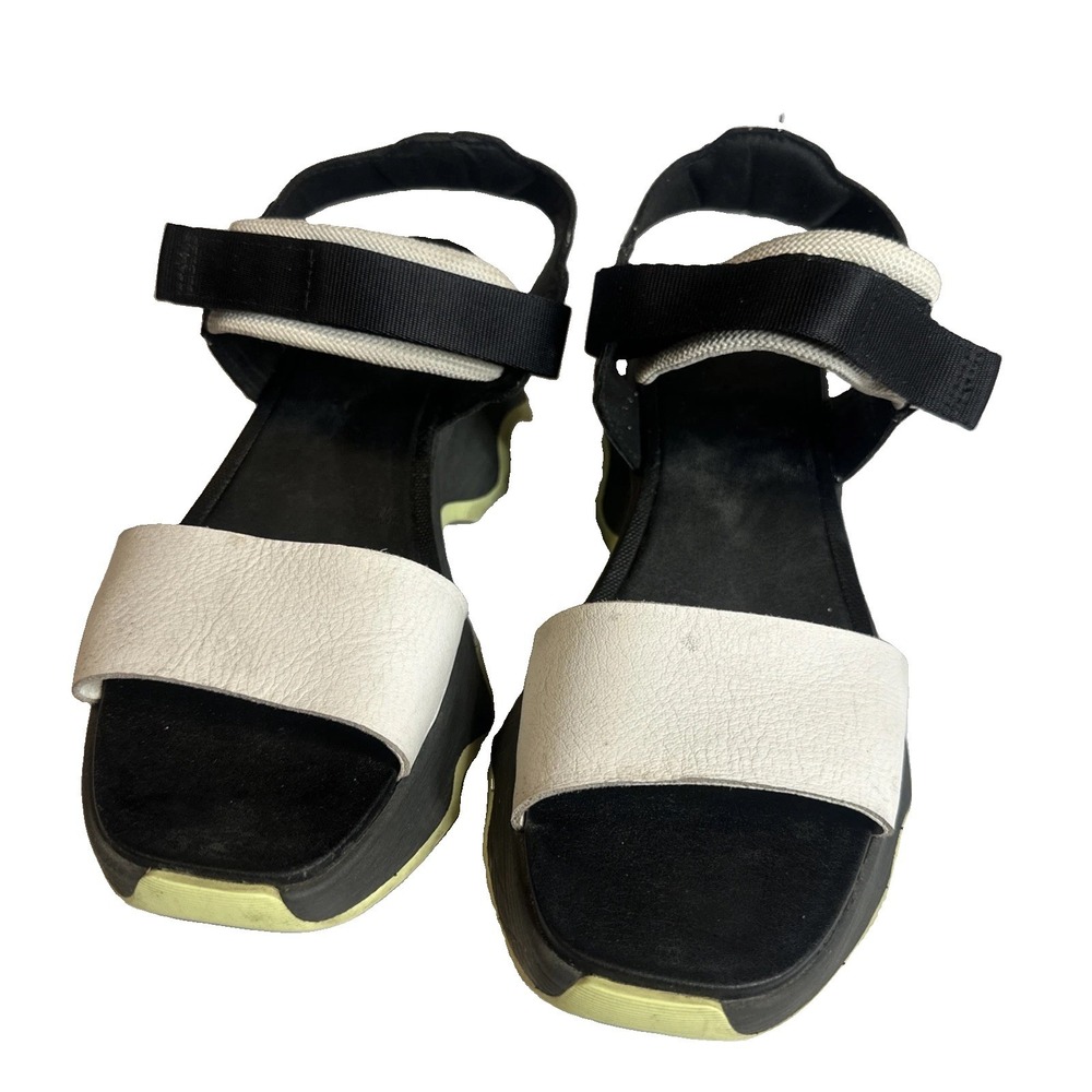 Sorel Women's Kinetic Impact Y Strap High Sandals Size 7